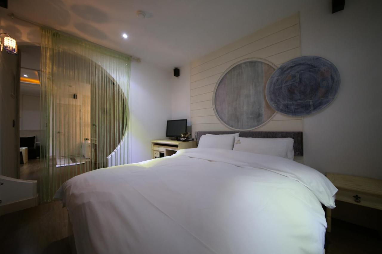 Dubai Hotel Тэджон Экстерьер фото